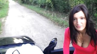französische Pärchen draussen ficken mit Gesichtsbesammung