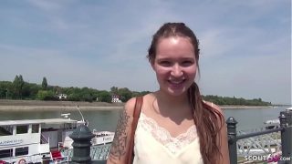Deutsch SCOUT 19 JAHRE ALTE STUNDENTIN MIA Poficken GEFICKT