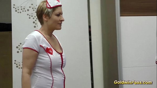 Krankenschwester Mutter Blonde Sexorgie