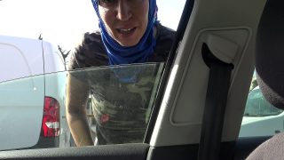 Auto Sex mit reifer Araberin